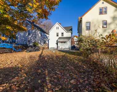 216 Howard Avenue - Photo Thumbnail 22