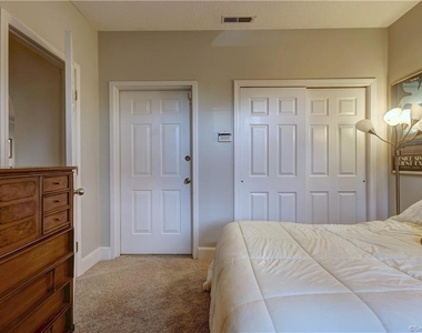 500 Prospect Street - Photo Thumbnail 30
