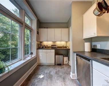 500 Prospect Street - Photo Thumbnail 21