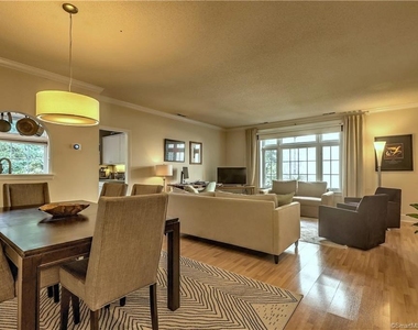 500 Prospect Street - Photo Thumbnail 22