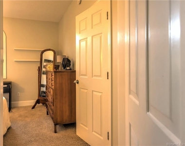 500 Prospect Street - Photo Thumbnail 31