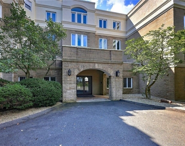 500 Prospect Street - Photo Thumbnail 4