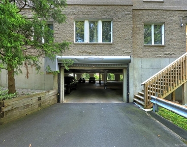 500 Prospect Street - Photo Thumbnail 2