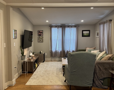 91 Williams Avenue - Photo Thumbnail 16