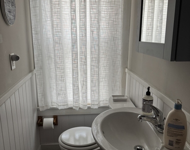 91 Williams Avenue - Photo Thumbnail 11