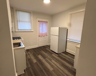 527 Halsey Ave - Photo Thumbnail 5