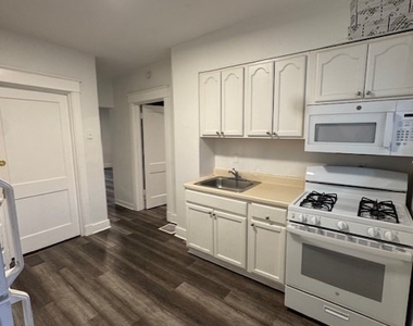 527 Halsey Ave - Photo Thumbnail 3