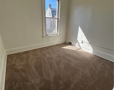 208 W Elizabeth St. - Photo Thumbnail 15