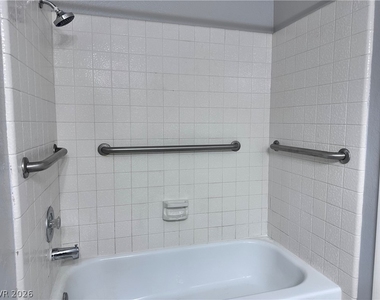 8413 Dunphy Court - Photo Thumbnail 6
