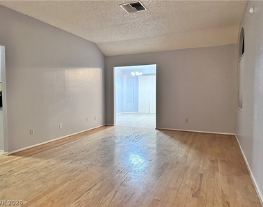 8413 Dunphy Court - Photo Thumbnail 3