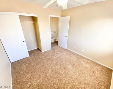 5828 Fern Gully Way - Photo Thumbnail 18