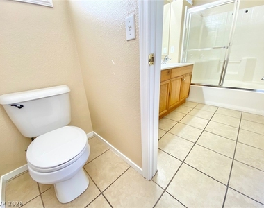 5828 Fern Gully Way - Photo Thumbnail 28