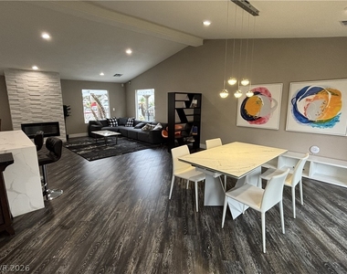 4200 S Valley View Boulevard - Photo Thumbnail 24