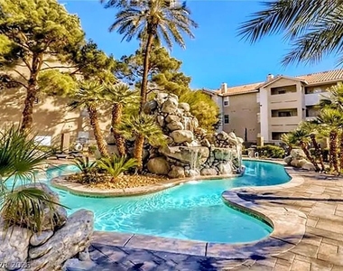 4200 S Valley View Boulevard - Photo Thumbnail 19