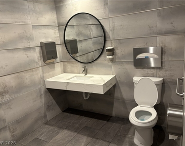 4200 S Valley View Boulevard - Photo Thumbnail 23