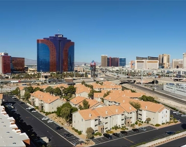4200 S Valley View Boulevard - Photo Thumbnail 1
