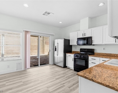 5568 Jelsma Avenue - Photo Thumbnail 13