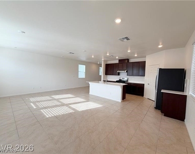 6983 Cottage Vista Avenue - Photo Thumbnail 9