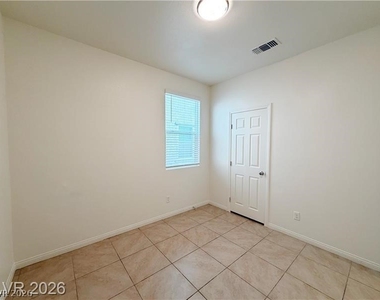 6983 Cottage Vista Avenue - Photo Thumbnail 5