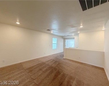 6983 Cottage Vista Avenue - Photo Thumbnail 10