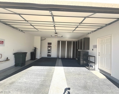 1533 Franklin Lane - Photo Thumbnail 63