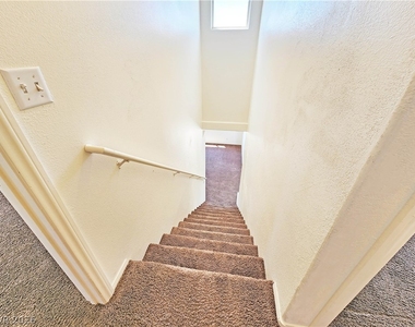 1080 S Karen Court - Photo Thumbnail 15