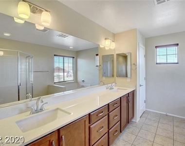 6629 Dome Rock Street - Photo Thumbnail 20