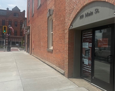 109 Main Street - Photo Thumbnail 12