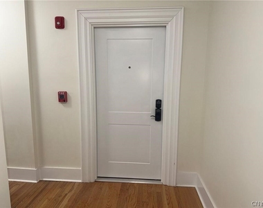 109 Main Street - Photo Thumbnail 2