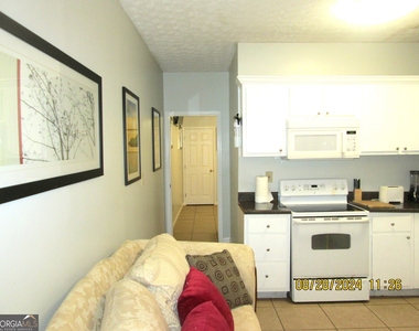 4168 Connor Drive - Photo Thumbnail 2