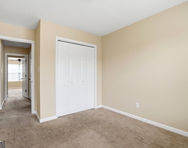 3285 Oakley Place - Photo Thumbnail 8