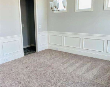 3070 Andover Trail - Photo Thumbnail 4
