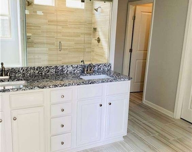 3070 Andover Trail - Photo Thumbnail 19