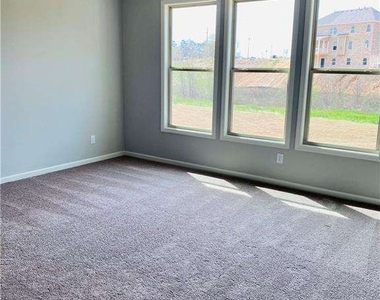 3070 Andover Trail - Photo Thumbnail 12