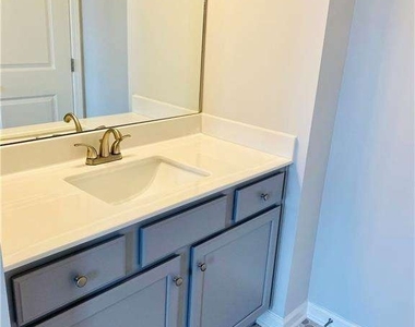 3070 Andover Trail - Photo Thumbnail 26