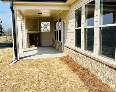 3070 Andover Trail - Photo Thumbnail 35