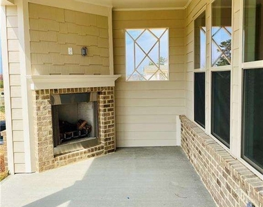 3070 Andover Trail - Photo Thumbnail 31