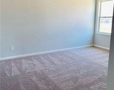 3070 Andover Trail - Photo Thumbnail 30