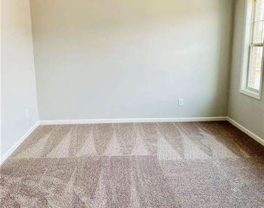 3070 Andover Trail - Photo Thumbnail 24