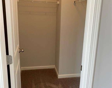 3070 Andover Trail - Photo Thumbnail 25