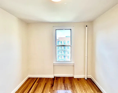 34-47 90th Street - Photo Thumbnail 2