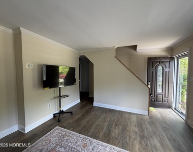 3104 Sunset Avenue - Photo Thumbnail 15
