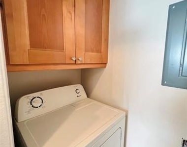 5759 Cedar Creek Drive - Photo Thumbnail 27