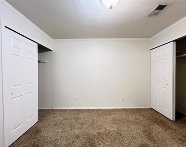 5759 Cedar Creek Drive - Photo Thumbnail 22