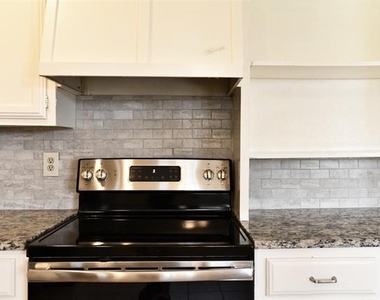 4113 Juneberry Street - Photo Thumbnail 15
