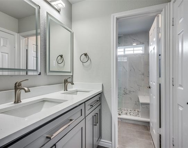 11532 Gatesville Drive - Photo Thumbnail 22