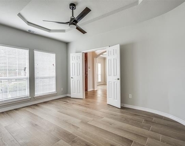 11532 Gatesville Drive - Photo Thumbnail 13