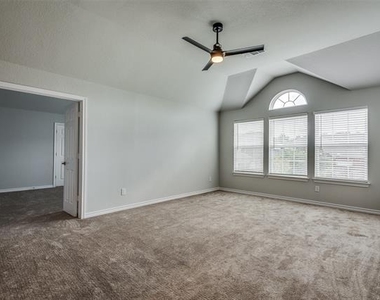 11532 Gatesville Drive - Photo Thumbnail 24