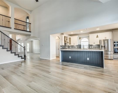 11532 Gatesville Drive - Photo Thumbnail 8