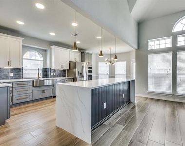 11532 Gatesville Drive - Photo Thumbnail 15